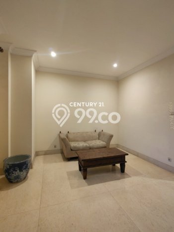 Dijual Rumah Luas Elegan Dengan View Eksklusif di Pondok Indah, Jakarta Selatan Dijual Rumah Luas Elegan Dengan View Eksklusif di Pondok Indah, Jakarta Selatan
