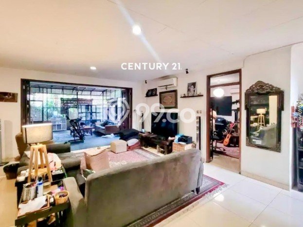 Dijual Rumah Mewah Megah Dengan View Eksklusif di Bintaro, Tangerang Selatan Dijual Rumah Mewah Megah Dengan View Eksklusif di Bintaro, Tangerang Selatan