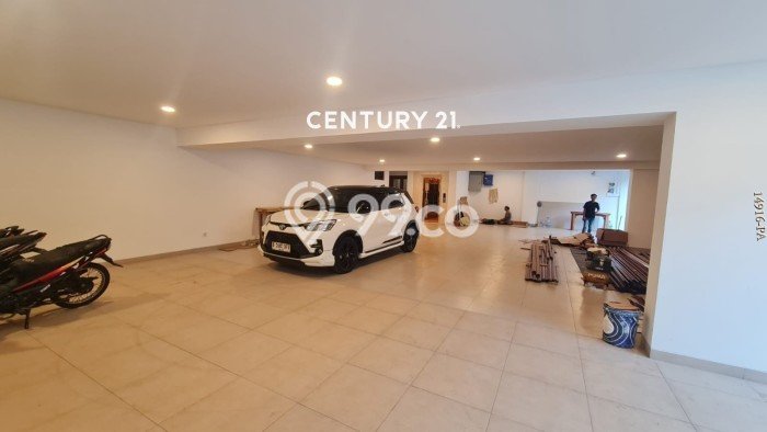 Jual Rumah Mewah Megah Dengan View Cantik di Kemang, Jakarta Selatan Jual Rumah Mewah Megah Dengan View Cantik di Kemang, Jakarta Selatan