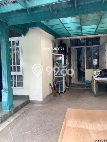 Hunian Super Mewah dengan Akses Paling Strategis di Bintaro, Tangerang Selatan Hunian Super Mewah dengan Akses Paling Strategis di Bintaro, Tangerang Selatan