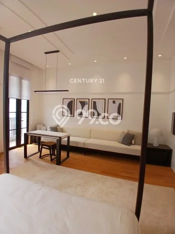 Hunian Mewah LB 302m2 Siap Pakai Desain Elegan di Pondok Pinang, Jakarta Selatan Hunian Mewah LB 302m2 Siap Pakai Desain Elegan di Pondok Pinang, Jakarta Selatan