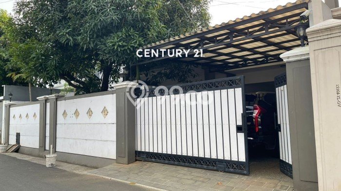 For Sale! Luxury House LT 447m2 Desain Modern di Bangka For Sale! Luxury House LT 447m2 Desain Modern di Bangka