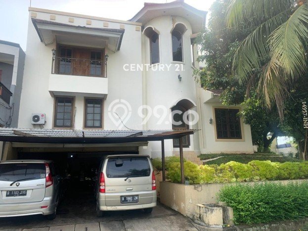 Ready to Use! Luxury House LT 344m2 Desain Elegan di Bintaro Ready to Use! Luxury House LT 344m2 Desain Elegan di Bintaro