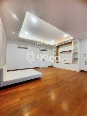 Hunian Eksklusif Siap Huni LT 345m2 di Kebayoran Baru, Jakarta Selatan Hunian Eksklusif Siap Huni LT 345m2 di Kebayoran Baru, Jakarta Selatan