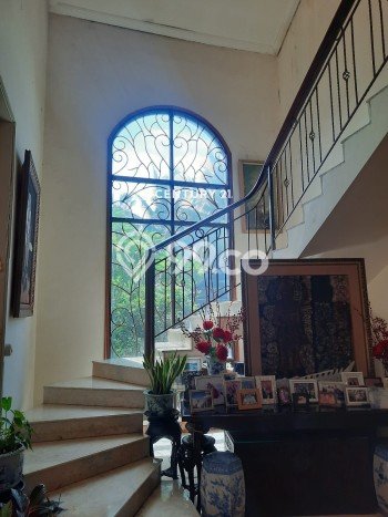 Rumah Elit Modern Siap Huni di Bintaro Jakarta Selatan Rumah Elit Modern Siap Huni di Bintaro Jakarta Selatan