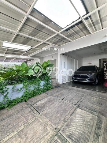 Hunian Mewah LB 220m2 Siap Huni Desain Elegan di Cipete, Jakarta Selatan Hunian Mewah LB 220m2 Siap Huni Desain Elegan di Cipete, Jakarta Selatan