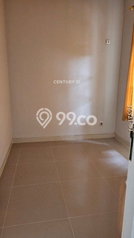 For Sale Hunian Rumah Terawat 2 KT di BSD City, Tangerang For Sale Hunian Rumah Terawat 2 KT di BSD City, Tangerang