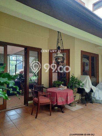 Rumah Elit Modern Siap Huni di Bintaro Jakarta Selatan Rumah Elit Modern Siap Huni di Bintaro Jakarta Selatan