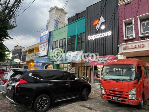Unit Komersial Disewakan di Jakarta Timur Kawasan Strategis Harga Kompetitif Unit Komersial Disewakan di Jakarta Timur Kawasan Strategis Harga Kompetitif