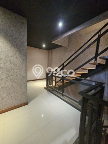 Ruko Dijual di Cakung Jakarta Timur dengan LB 434m2 Ruko Dijual di Cakung Jakarta Timur dengan LB 434m2