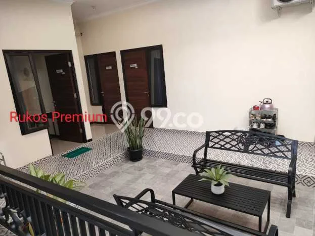 Rumah Kost untuk Dijual di Junrejo dengan 6 KT, 6 KM, Luas 120m2 Rumah Kost untuk Dijual di Junrejo dengan 6 KT, 6 KM, Luas 120m2