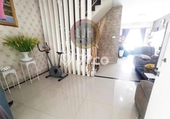 Jual Rumah Strategis Bagus Punya 6 KT di Batam Kota Batam - Jual Rumah Strategis Bagus Punya 6 KT di Batam Kota Batam -