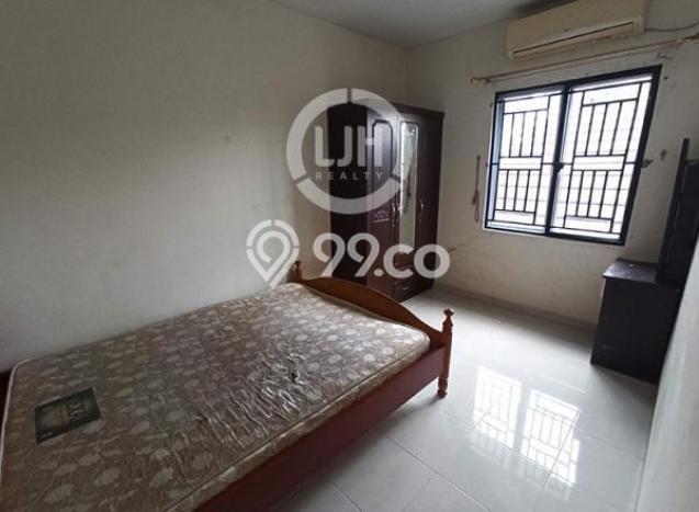 Disewakan! Rumah 4 Kamar Tidur &
3 Kamar Mandi di Batam Centre, Batam Disewakan! Rumah 4 Kamar Tidur &
3 Kamar Mandi di Batam Centre, Batam