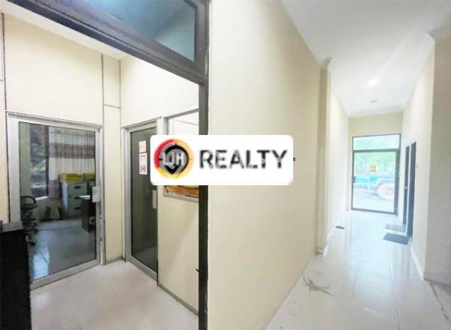 AREA TERBAIK! Gudang Kawasan Batu Ampar, Luas 670m², Keramaian Terjamin AREA TERBAIK! Gudang Kawasan Batu Ampar, Luas 670m², Keramaian Terjamin