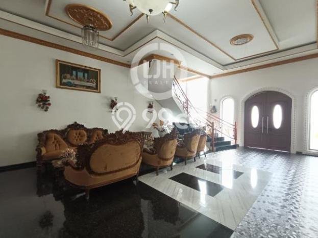 Rumah di Lubuk Baja, Batam, LT 397m2m² LB 400m2m² Rumah di Lubuk Baja, Batam, LT 397m2m² LB 400m2m²