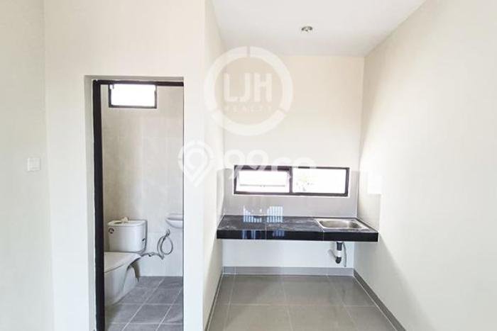 BEST DEAL! Rumah Nyaman area Batam Centre, Luas 90m2m² Bangunan 76m2m² BEST DEAL! Rumah Nyaman area Batam Centre, Luas 90m2m² Bangunan 76m2m²