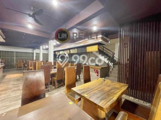 Ruko Dijual di Batam LT 300m2 & LB 860m2 Lokasi Terbaik! Ruko Dijual di Batam LT 300m2 & LB 860m2 Lokasi Terbaik!