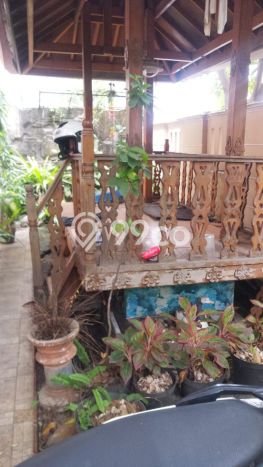 Rumah Modern 6 Kamar Terawat di , Dekat Pusat Perbelanjaan, Jakarta Barat Rumah Modern 6 Kamar Terawat di , Dekat Pusat Perbelanjaan, Jakarta Barat