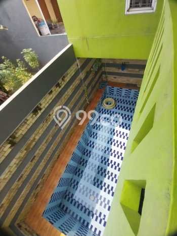 Hunian Eksklusif Dijual LT 135m2 di Ciputat, Tangerang Selatan Hunian Eksklusif Dijual LT 135m2 di Ciputat, Tangerang Selatan