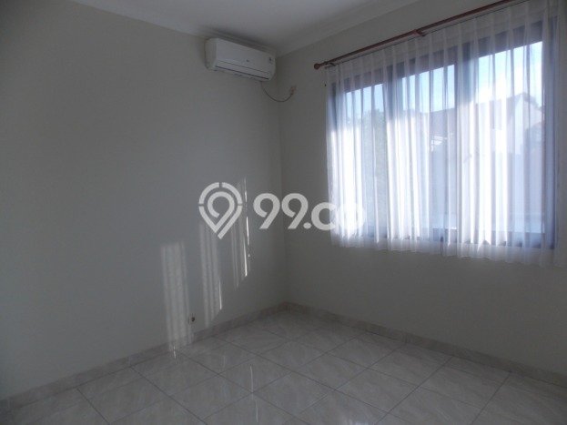 Hunian Mewah LB 117m2 Siap Pakai Desain Elegan di Sektor 9-Bintaro, Tangerang Selatan Hunian Mewah LB 117m2 Siap Pakai Desain Elegan di Sektor 9-Bintaro, Tangerang Selatan