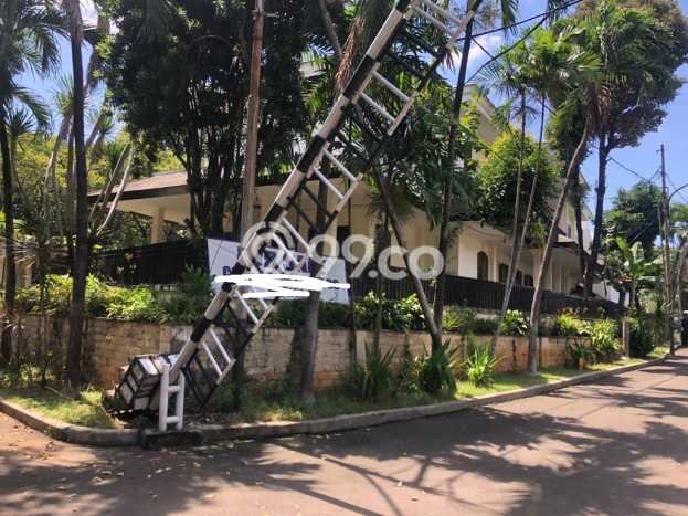Jual Rumah Luas Elegan Dengan View Eksklusif di patra kuningan, Jakarta Selatan Jual Rumah Luas Elegan Dengan View Eksklusif di patra kuningan, Jakarta Selatan