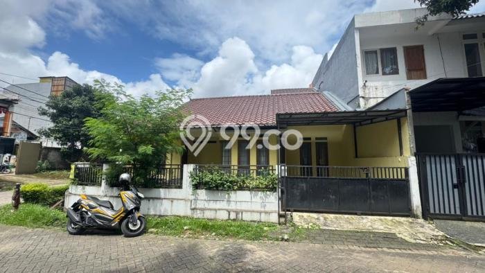 Disewakan Rumah Harga Terjangkau di Bintaro Tangerang Selatan dengan 3 Kamar Tidur Disewakan Rumah Harga Terjangkau di Bintaro Tangerang Selatan dengan 3 Kamar Tidur