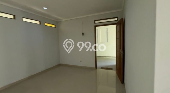 Disewakan Rumah Harga Terjangkau di Bintaro Tangerang Selatan dengan 3 Kamar Tidur Disewakan Rumah Harga Terjangkau di Bintaro Tangerang Selatan dengan 3 Kamar Tidur