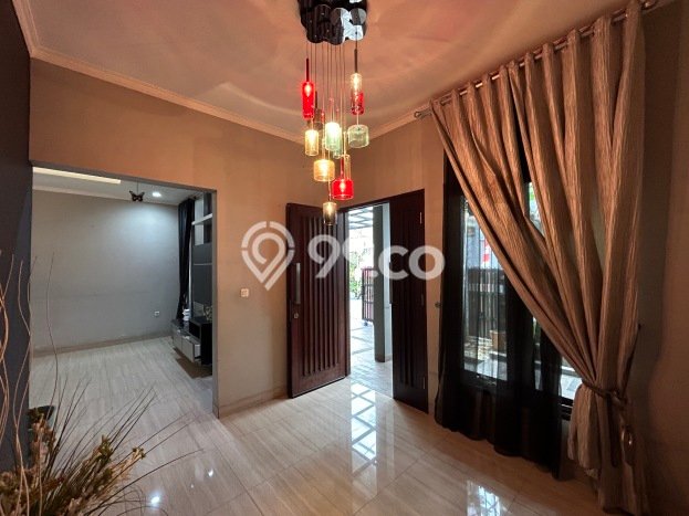 Rumah Mewah Siap Huni LT 179m2 di Tebet, Jakarta Selatan Rumah Mewah Siap Huni LT 179m2 di Tebet, Jakarta Selatan