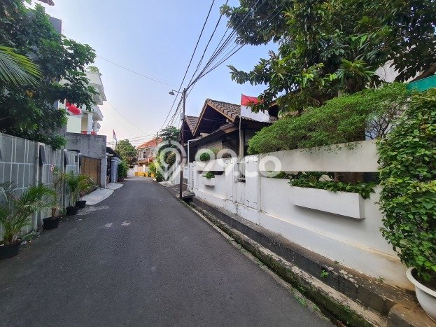 Best Deal Hunian Premium Ideal dan Luas di Tebet, Jakarta Selatan Best Deal Hunian Premium Ideal dan Luas di Tebet, Jakarta Selatan