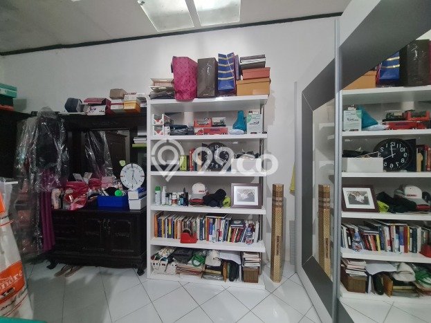 Ready to Use! Premium House LT 212m2 Desain Elegan di Setiabudi Ready to Use! Premium House LT 212m2 Desain Elegan di Setiabudi