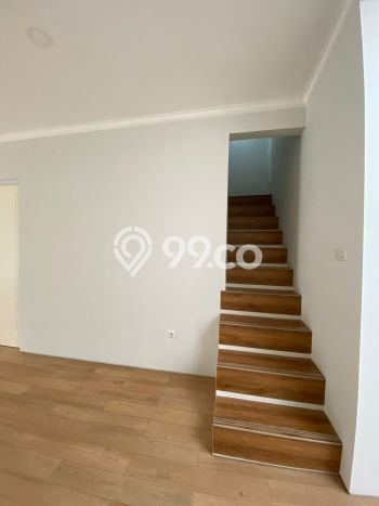 Rumah Cantik Siap Pakai Di Tebet Luas 160m2 Aman Rumah Cantik Siap Pakai Di Tebet Luas 160m2 Aman
