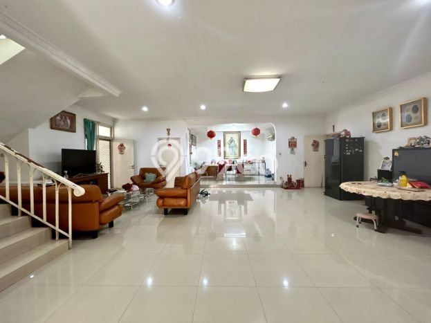 For Sale! Luxury House LT 360m2 Desain Elegan di Sunter For Sale! Luxury House LT 360m2 Desain Elegan di Sunter