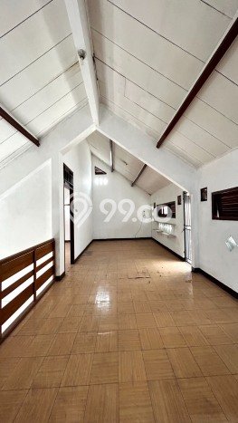 Dijual Rumah Premium dengan Fasilitas Sekitar Komplit di Tebet, Jakarta Selatan Dijual Rumah Premium dengan Fasilitas Sekitar Komplit di Tebet, Jakarta Selatan