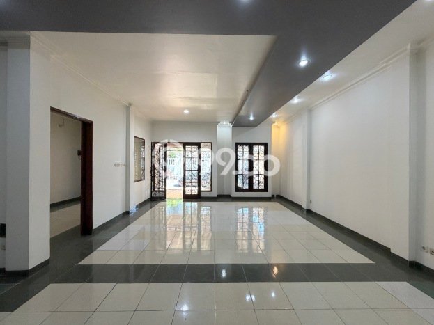 Ruko Dijual Lokasi Stratagis di Tebet Jakarta Selatan Cocok untuk Investasi Ruko Dijual Lokasi Stratagis di Tebet Jakarta Selatan Cocok untuk Investasi