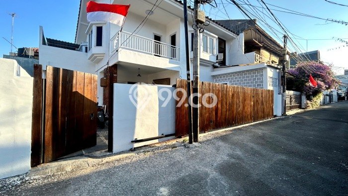 Dijual Rumah Mewah Exclusive di Tebet, Jakarta Selatan Dijual Rumah Mewah Exclusive di Tebet, Jakarta Selatan