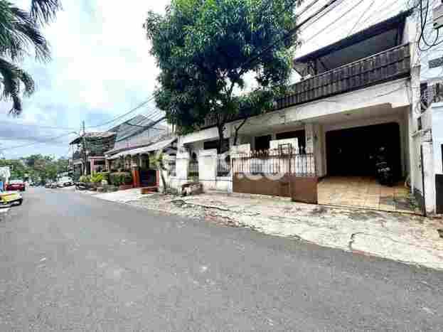 Hot Offer Hunian Premium Ideal dan Luas di Tebet, Jakarta Selatan Hot Offer Hunian Premium Ideal dan Luas di Tebet, Jakarta Selatan