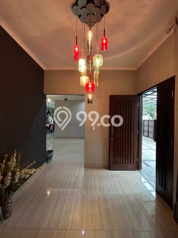 Rumah Mewah Siap Huni LT 179m2 di Tebet, Jakarta Selatan Rumah Mewah Siap Huni LT 179m2 di Tebet, Jakarta Selatan