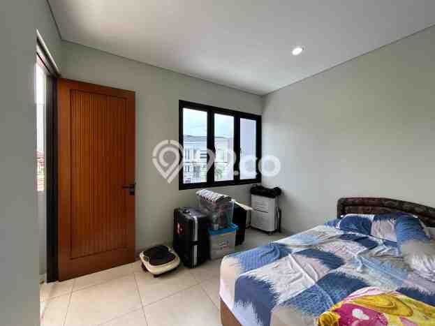 Dijual Rumah Premium dengan Fasilitas Sekitar Komplit di Tebet, Jakarta Selatan Dijual Rumah Premium dengan Fasilitas Sekitar Komplit di Tebet, Jakarta Selatan