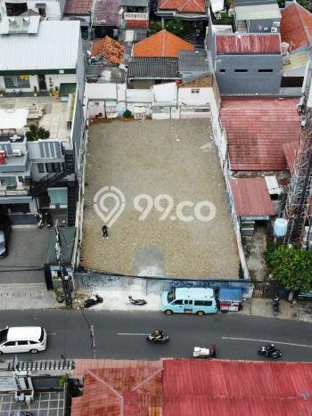 Lahan Strategis di Tebet Dijual dengan Luas 373m2 Lahan Strategis di Tebet Dijual dengan Luas 373m2