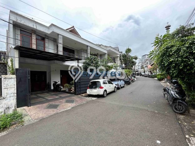 Best Deal Hunian Mewah Ideal dan Luas di Tebet, Jakarta Selatan Best Deal Hunian Mewah Ideal dan Luas di Tebet, Jakarta Selatan