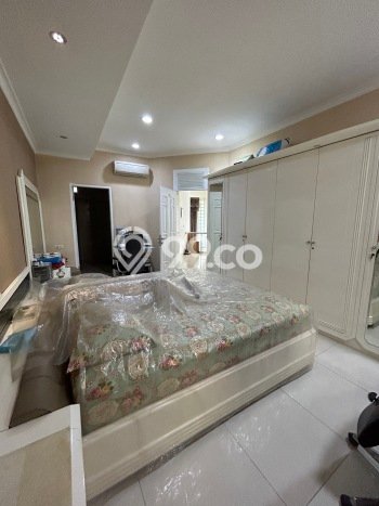 Rumah Luxury Modern Siap Huni di Cawang Jakarta Timur Rumah Luxury Modern Siap Huni di Cawang Jakarta Timur