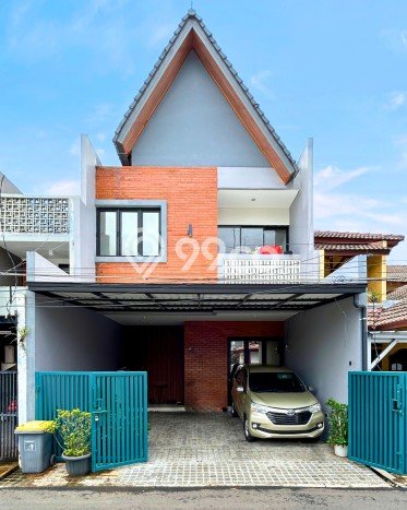 Dijual Rumah Premium dengan Fasilitas Sekitar Komplit di Tebet, Jakarta Selatan Dijual Rumah Premium dengan Fasilitas Sekitar Komplit di Tebet, Jakarta Selatan