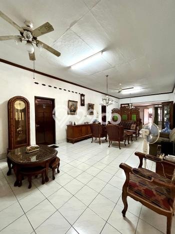 Rumah Mewah Siap Huni LT 640m2 di Tebet, Jakarta Selatan Rumah Mewah Siap Huni LT 640m2 di Tebet, Jakarta Selatan