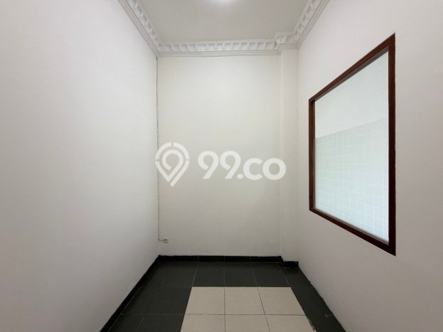 FOR SALE! Ruko di Tebet Jakarta Selatan, LT 147m2, LB 200m2 FOR SALE! Ruko di Tebet Jakarta Selatan, LT 147m2, LB 200m2