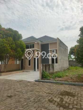 Dijual Rumah Minimalis Bagus Punya 2 KT di Semarang Barat Semarang SHM Dijual Rumah Minimalis Bagus Punya 2 KT di Semarang Barat Semarang SHM