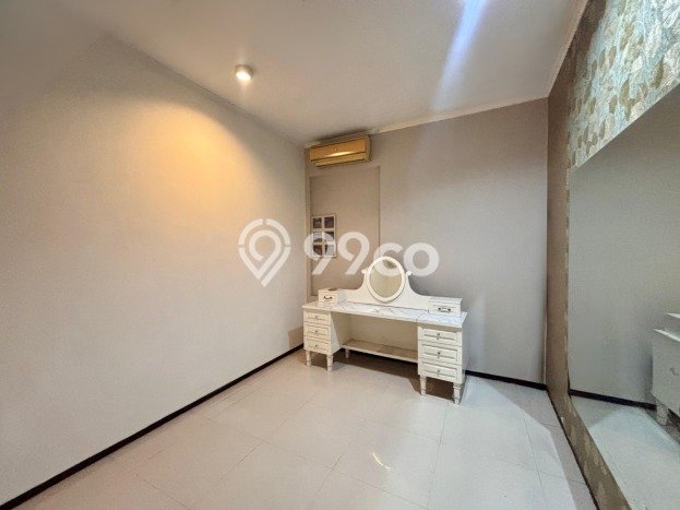 For Sale Rumah Mewah Exclusive di Tebet, Jakarta Selatan For Sale Rumah Mewah Exclusive di Tebet, Jakarta Selatan