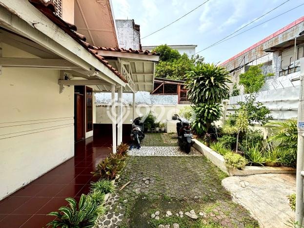 Dijual Hunian Mewah dengan Fasilitas Sekitar Lengkap di Tebet, Jakarta Selatan Dijual Hunian Mewah dengan Fasilitas Sekitar Lengkap di Tebet, Jakarta Selatan