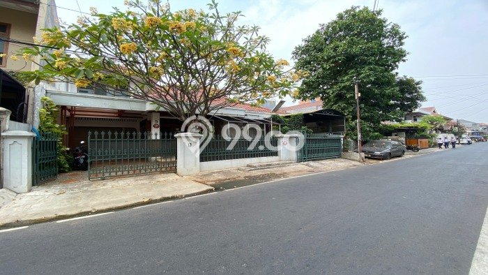 Dijual Rumah Elit Exclusive di Tebet, Jakarta Selatan Dijual Rumah Elit Exclusive di Tebet, Jakarta Selatan