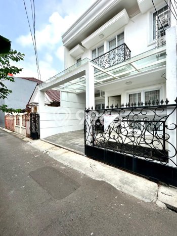 Best Deal Hunian Premium Ideal dan Luas di Tebet, Jakarta Selatan Best Deal Hunian Premium Ideal dan Luas di Tebet, Jakarta Selatan