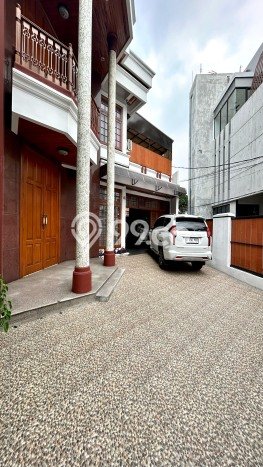 Rumah Asri area Tebet, Akses ke Tebet, Jakarta Selatan, Jakarta Selatan - 6 KT Rumah Asri area Tebet, Akses ke Tebet, Jakarta Selatan, Jakarta Selatan - 6 KT